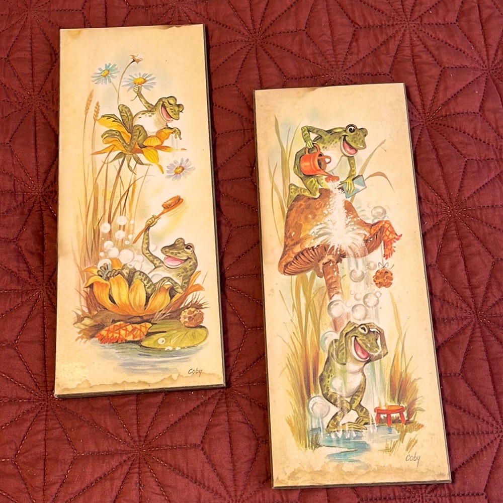 Vintage woodland cottage wall decor